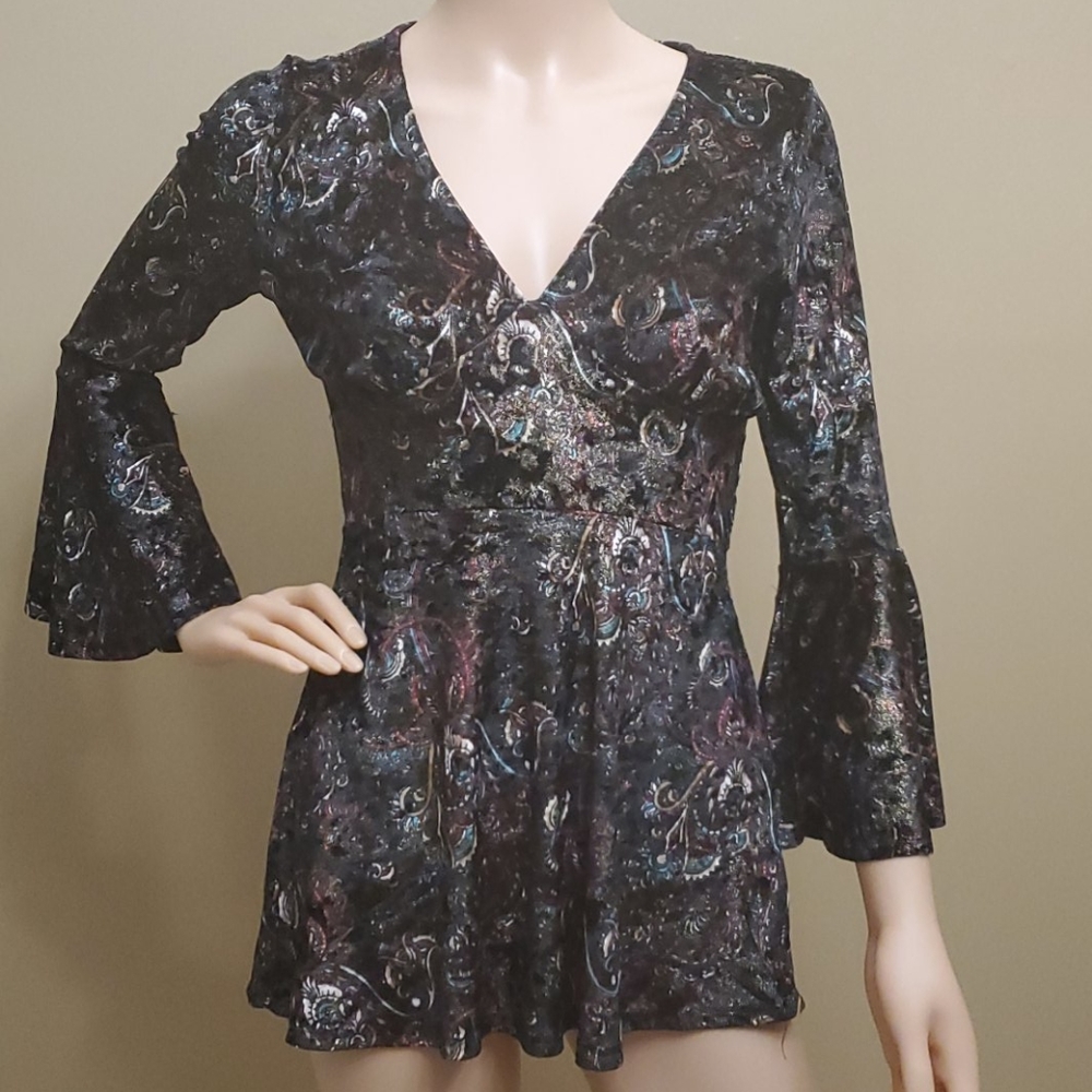 Velvety bell sleeve blouse